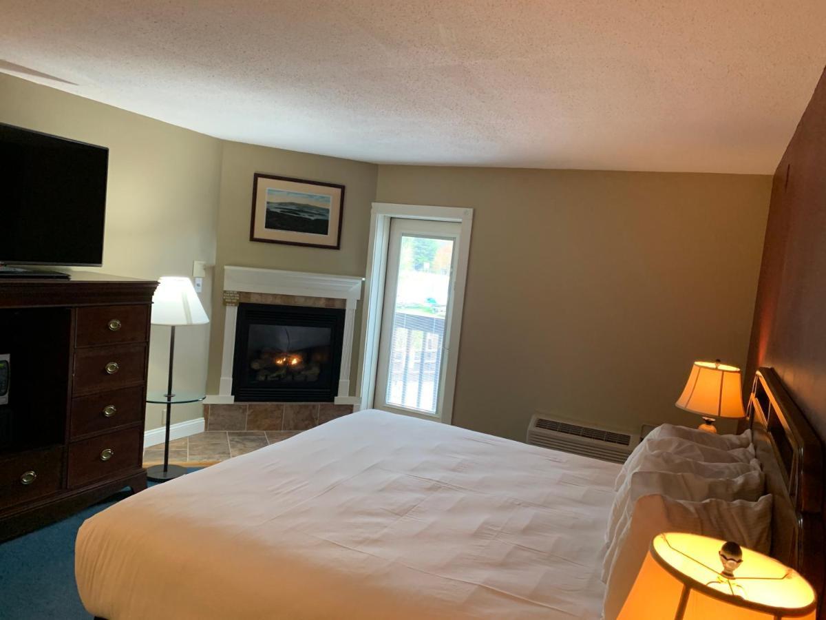 Fireside Inn & Suites גילפורד מראה חיצוני תמונה