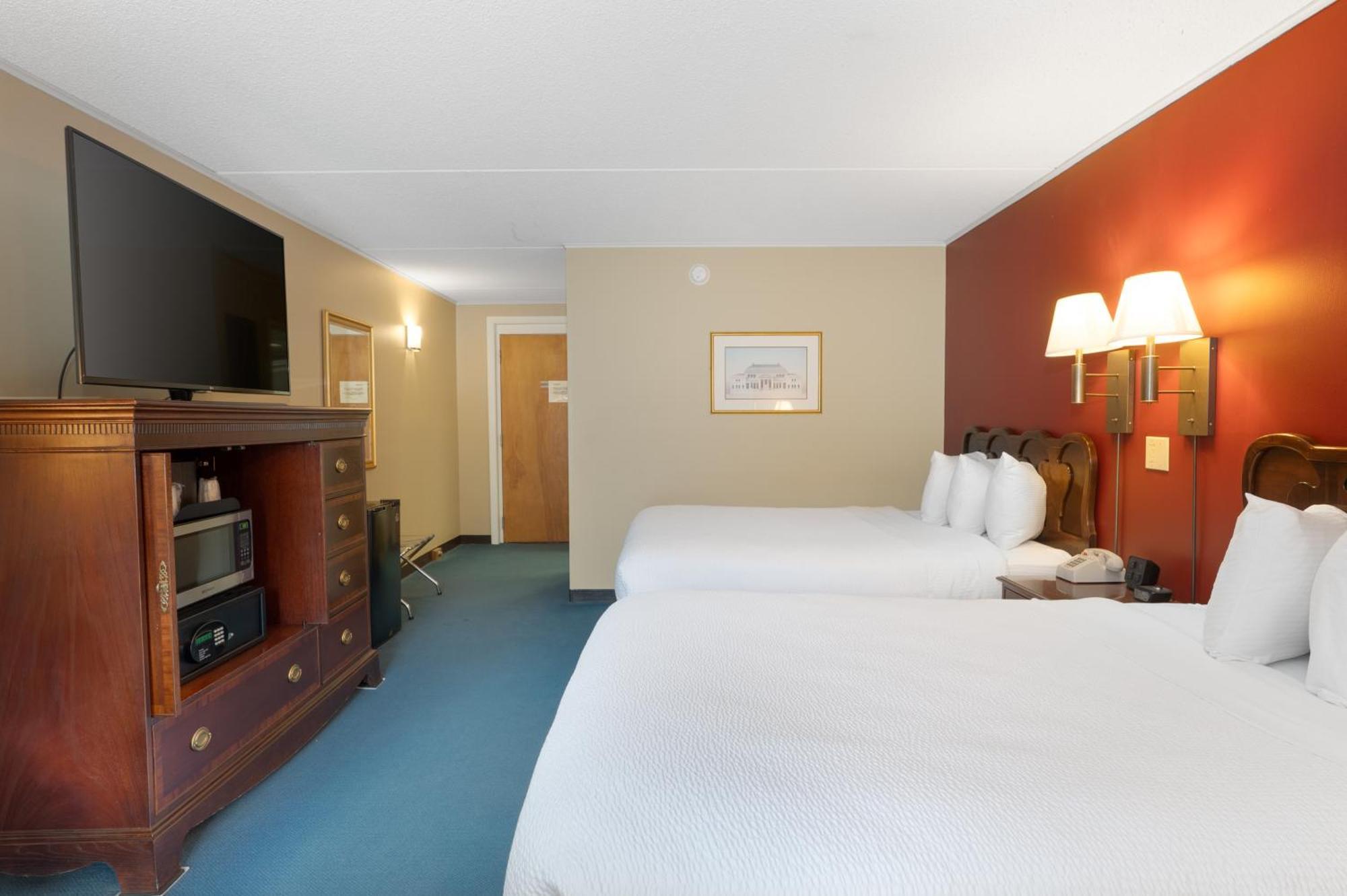 Fireside Inn & Suites גילפורד חדר תמונה